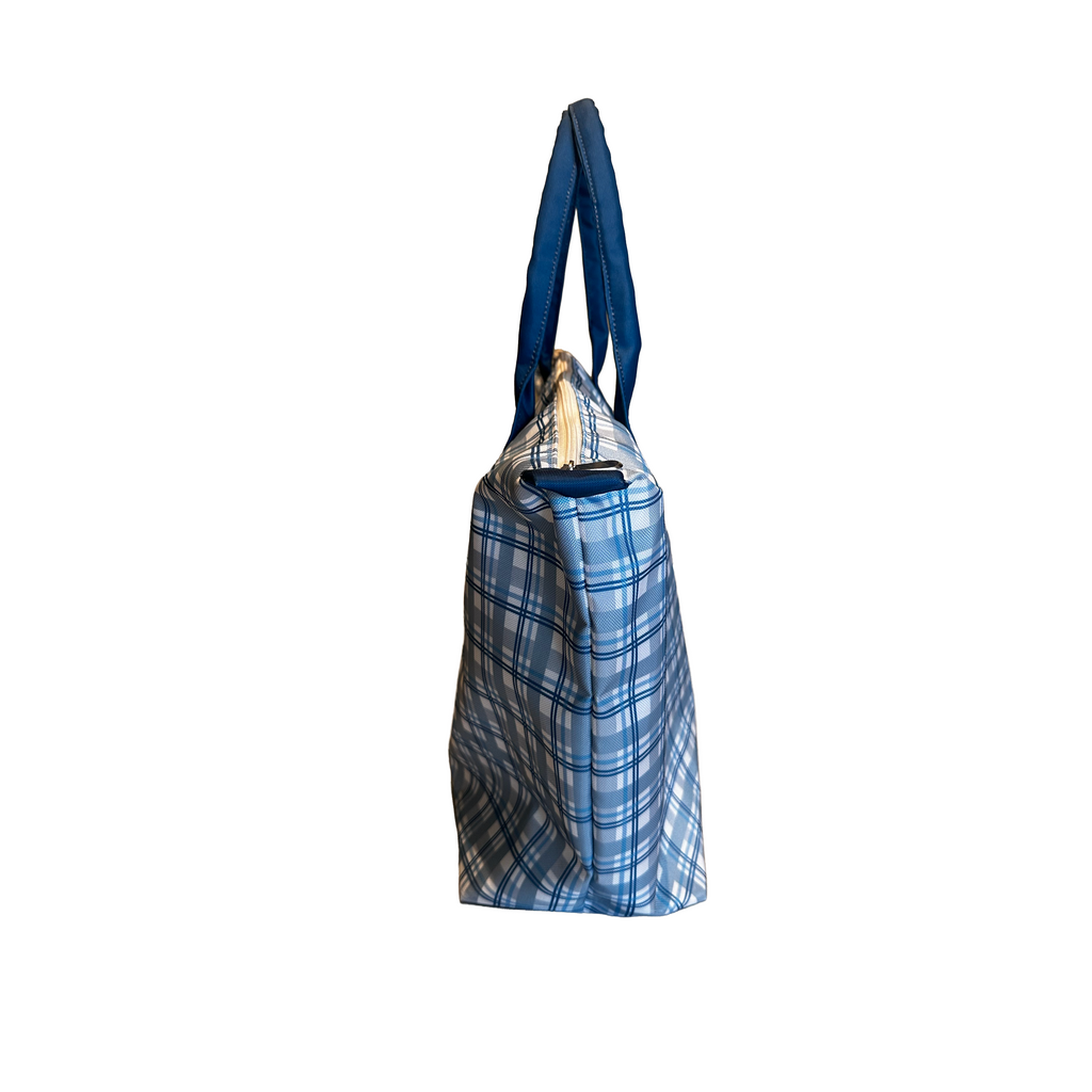 BOLSA TOTE GRANDE CON COSMETIQUERA AJEDREZ AZUL