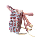 MI PRIMERA MOCHILA FLORES